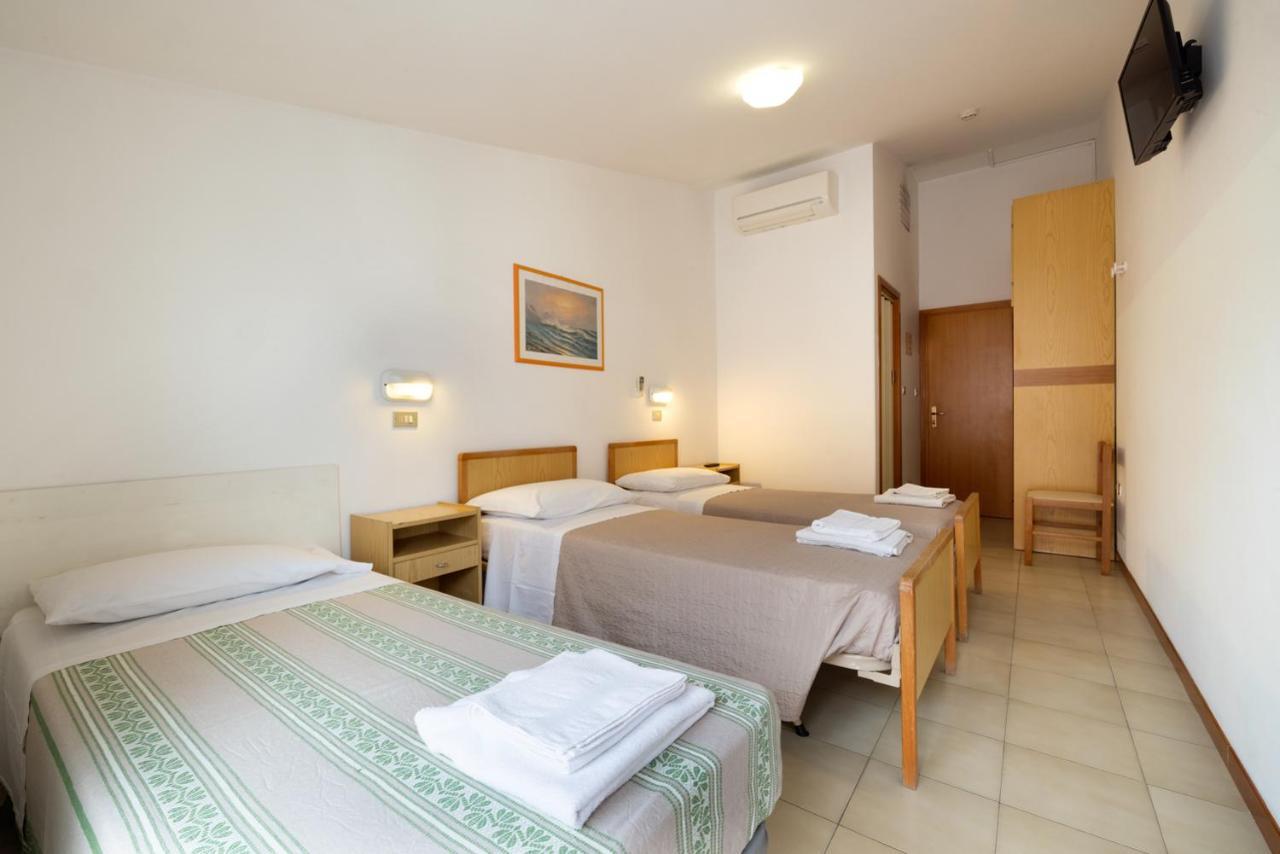 Hotel Giordo Rimini Exterior foto